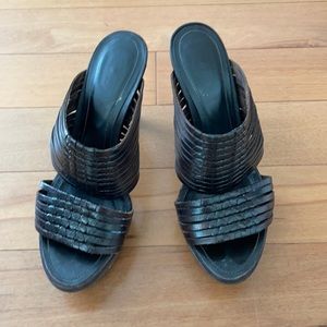 Tod’s platform sandal, 36.5